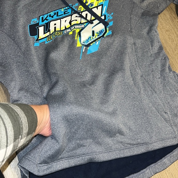 NASCAR Kyle Larson “Runnin’ Down The Dream” Women’s Fit Hoodie Sweatshirt - Picture 3 of 12